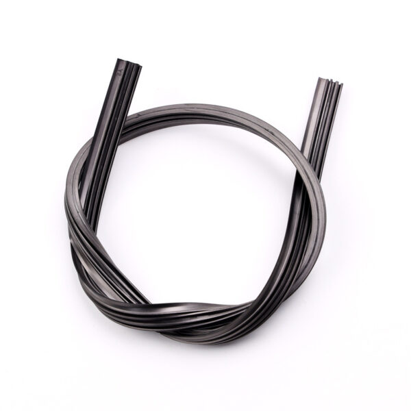 Universal Car Windshield Rubber Wipers 12-28 Inch Boneless with Small Straight Plug Interface Windshield Rubber Wipers